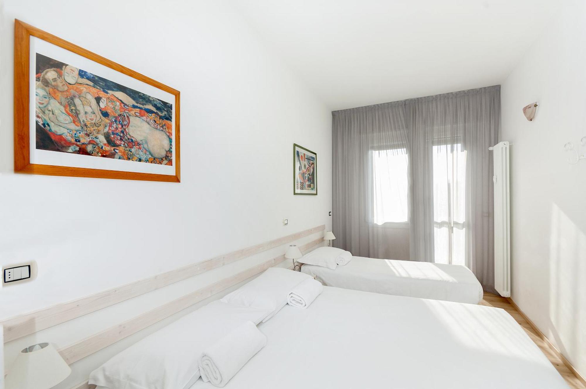 La Camera Bologna-Stazione Affittaly Rooms Exterior foto