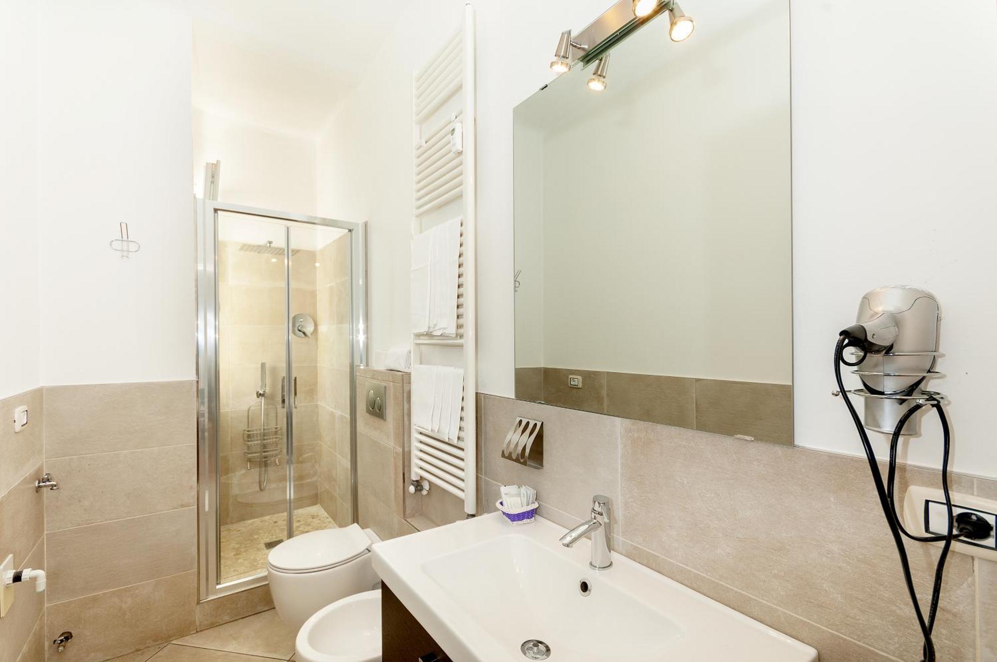 La Camera Bologna-Stazione Affittaly Rooms Exterior foto