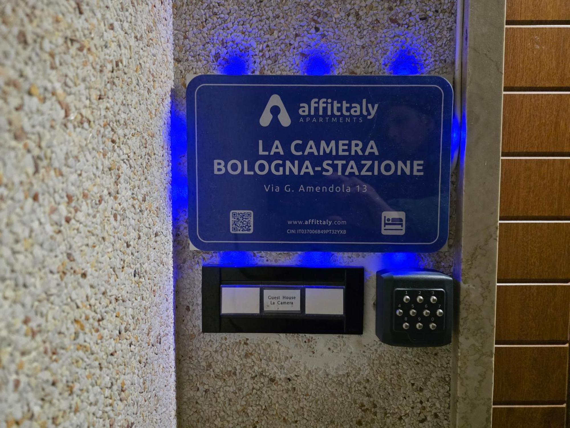 La Camera Bologna-Stazione Affittaly Rooms Exterior foto